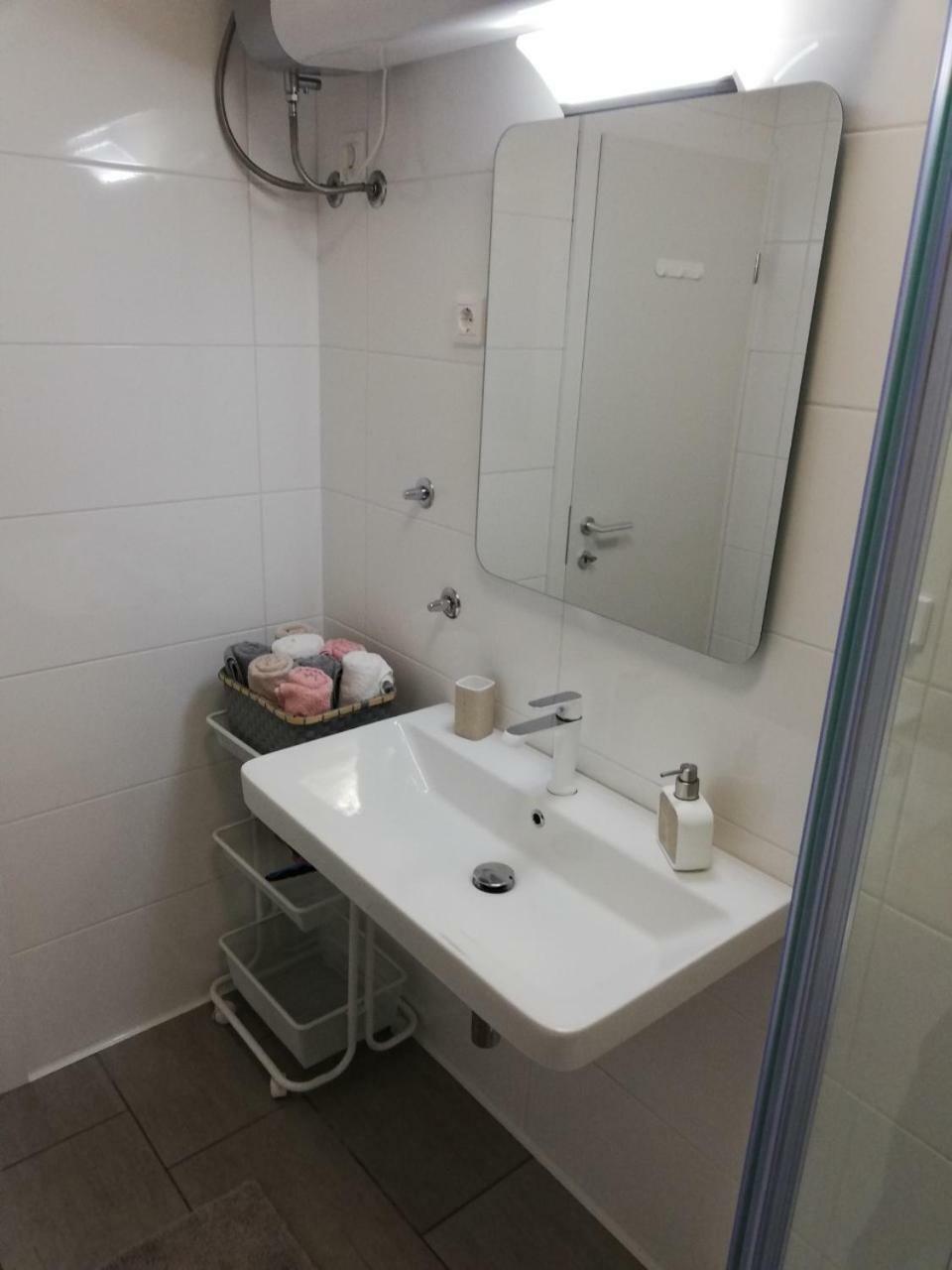 Apartma Stela In Terme Catez Catez ob Savi Exterior photo